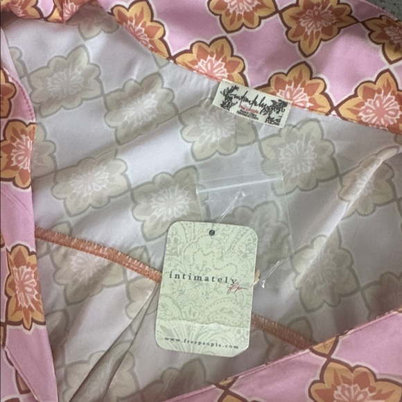 Free people dreamy days satin  pajama set. XL nwt Pink and Orange - Picture 6 of 8